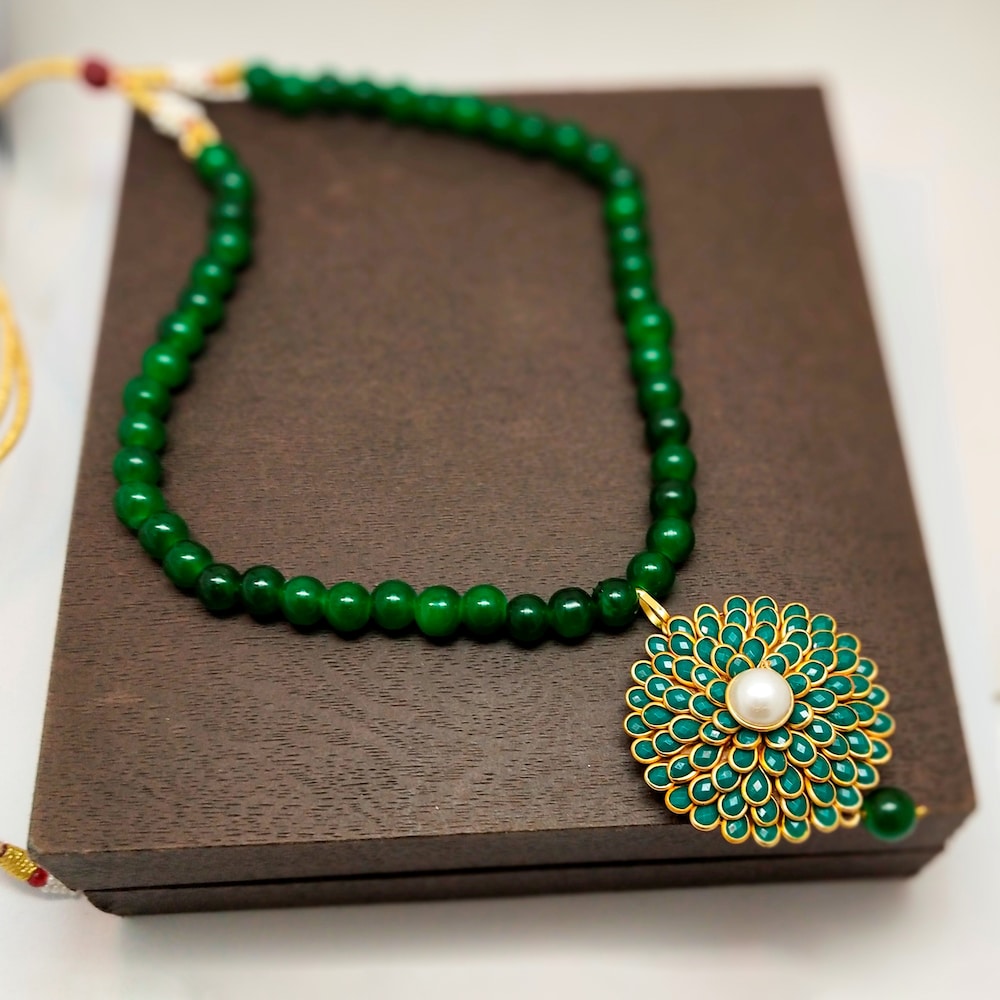 Green Pearl Necklace Set